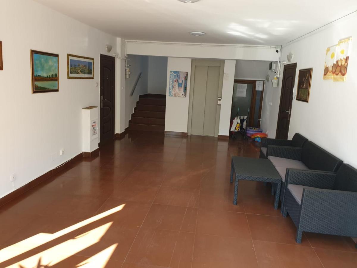 דירות Năvodari Garsoniera Vila Marie מראה חיצוני תמונה